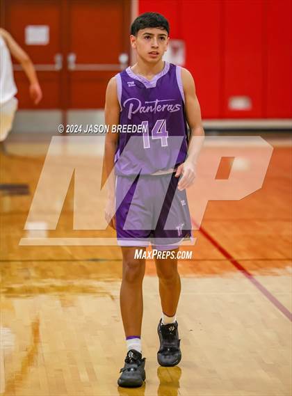 Thumbnail 2 in Weslaco vs United South (Sharyland ISD Thanksgiving Classic) photogallery.