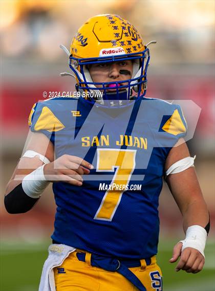 Thumbnail 3 in Emery @ San Juan (UHSAA 2A Final) photogallery.