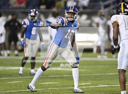 Thumbnail 1 in St. Frances Academy vs. East St. Louis photogallery.