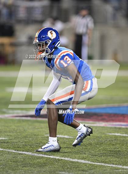Thumbnail 3 in St. Frances Academy vs. East St. Louis photogallery.