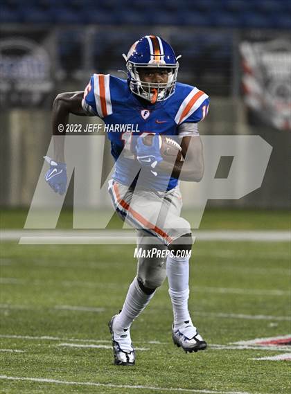 Thumbnail 1 in St. Frances Academy vs. East St. Louis photogallery.