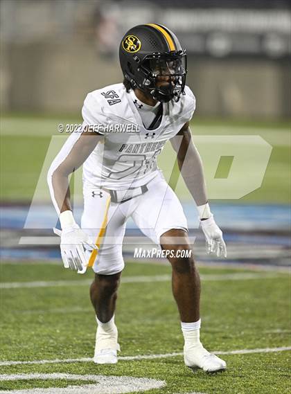Thumbnail 3 in St. Frances Academy vs. East St. Louis photogallery.