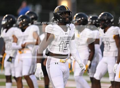 Thumbnail 3 in St. Frances Academy vs. East St. Louis photogallery.