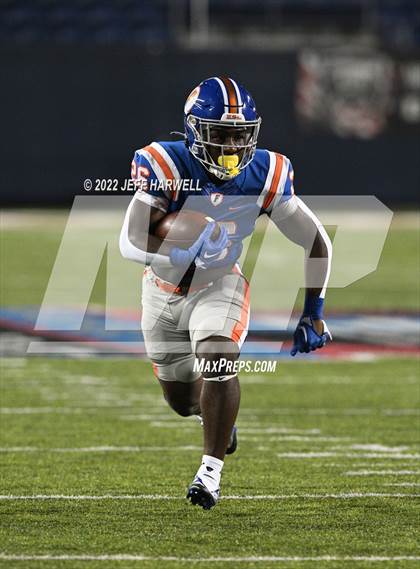 Thumbnail 3 in St. Frances Academy vs. East St. Louis photogallery.