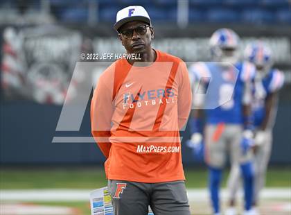 Thumbnail 2 in St. Frances Academy vs. East St. Louis photogallery.