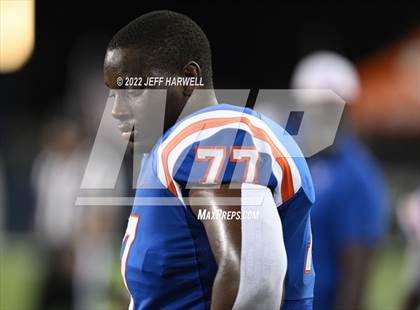 Thumbnail 3 in St. Frances Academy vs. East St. Louis photogallery.