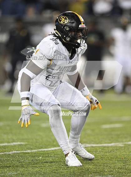 Thumbnail 3 in St. Frances Academy vs. East St. Louis photogallery.