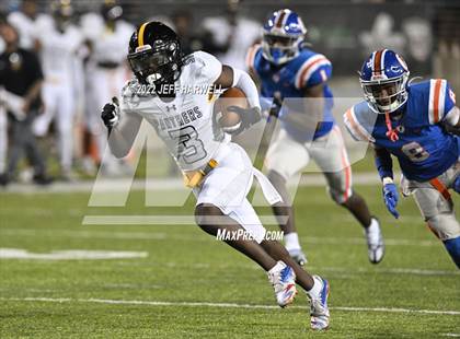 Thumbnail 2 in St. Frances Academy vs. East St. Louis photogallery.