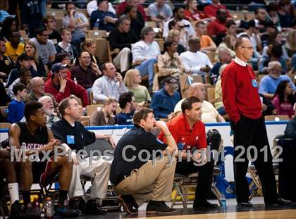 Thumbnail 3 in Central vs. Brockton (MIAA Division 1 Final) photogallery.
