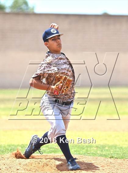 Thumbnail 1 in Saugus @ Camarillo photogallery.