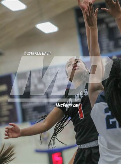 Thumbnail 3 in Rio Mesa @ Camarillo photogallery.