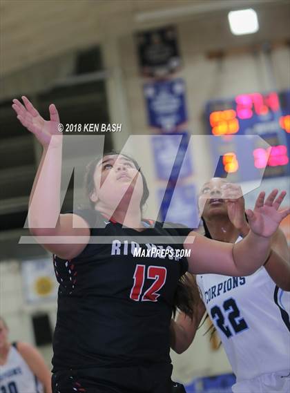 Thumbnail 3 in Rio Mesa @ Camarillo photogallery.