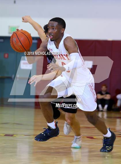 Thumbnail 2 in Colony vs. Valencia (Battle of the Valleys) photogallery.