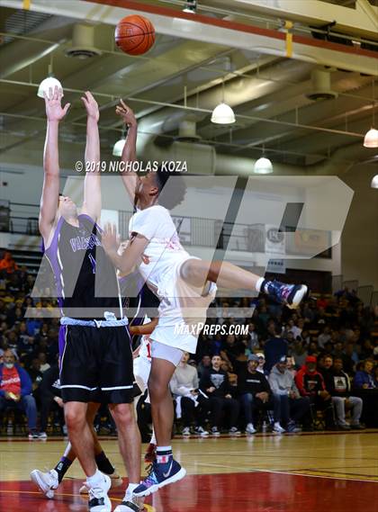 Thumbnail 1 in Colony vs. Valencia (Battle of the Valleys) photogallery.
