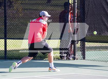 Thumbnail 3 in CHSAA 4A Region 1 Finals photogallery.