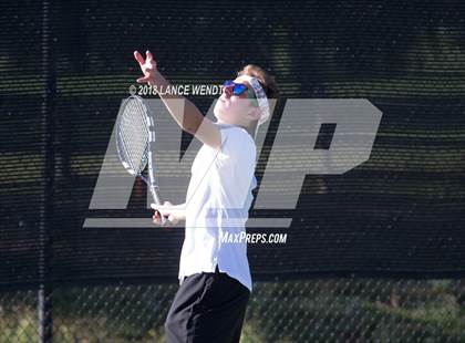 Thumbnail 1 in CHSAA 4A Region 1 Finals photogallery.
