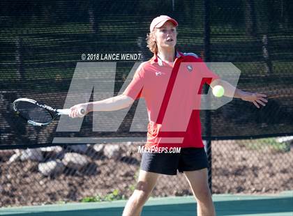 Thumbnail 2 in CHSAA 4A Region 1 Finals photogallery.