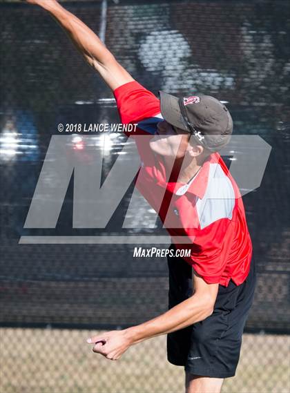 Thumbnail 3 in CHSAA 4A Region 1 Finals photogallery.