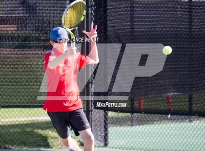 Thumbnail 3 in CHSAA 4A Region 1 Finals photogallery.