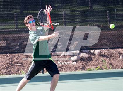 Thumbnail 1 in CHSAA 4A Region 1 Finals photogallery.
