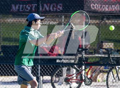 Thumbnail 3 in CHSAA 4A Region 1 Finals photogallery.