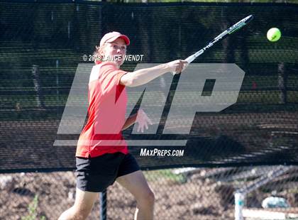 Thumbnail 1 in CHSAA 4A Region 1 Finals photogallery.