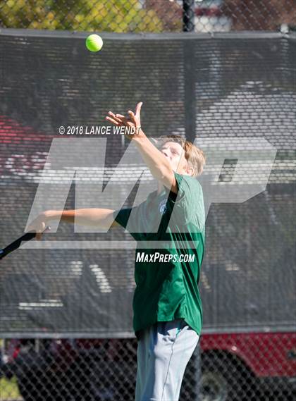 Thumbnail 2 in CHSAA 4A Region 1 Finals photogallery.