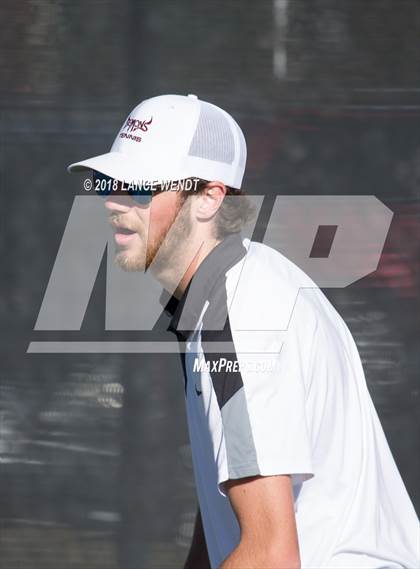 Thumbnail 2 in CHSAA 4A Region 1 Finals photogallery.