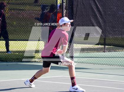 Thumbnail 1 in CHSAA 4A Region 1 Finals photogallery.