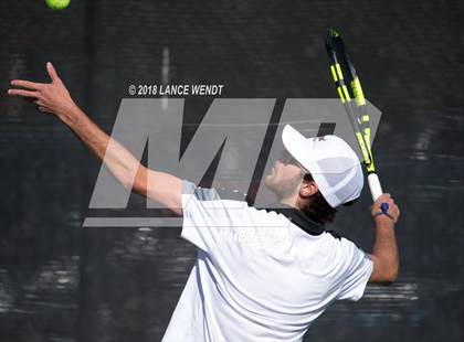 Thumbnail 2 in CHSAA 4A Region 1 Finals photogallery.