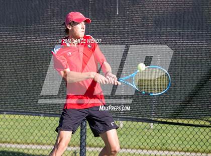 Thumbnail 1 in CHSAA 4A Region 1 Finals photogallery.