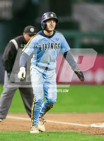 Thumbnail 2 in Marina vs. Rancho Verde photogallery.