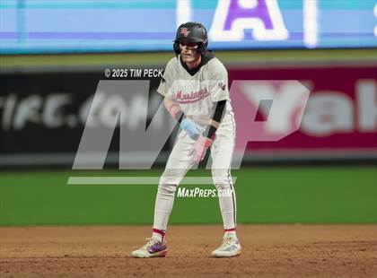 Thumbnail 1 in Marina vs. Rancho Verde photogallery.