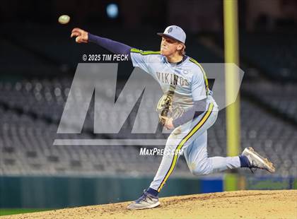 Thumbnail 1 in Marina vs. Rancho Verde photogallery.