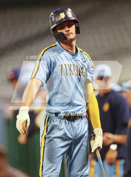 Thumbnail 3 in Marina vs. Rancho Verde photogallery.