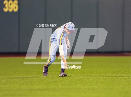 Thumbnail 3 in Marina vs. Rancho Verde photogallery.