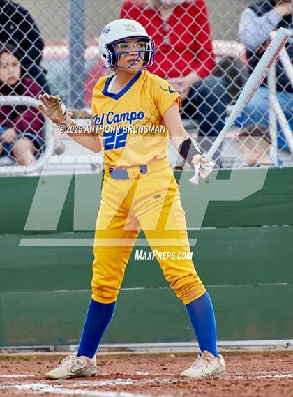 Thumbnail 2 in Del Campo @ Cordova photogallery.