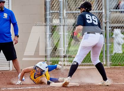 Thumbnail 1 in Del Campo @ Cordova photogallery.