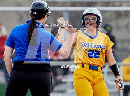 Thumbnail 3 in Del Campo @ Cordova photogallery.