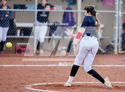 Thumbnail 2 in Del Campo @ Cordova photogallery.