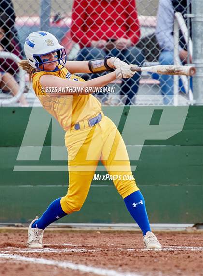 Thumbnail 3 in Del Campo @ Cordova photogallery.