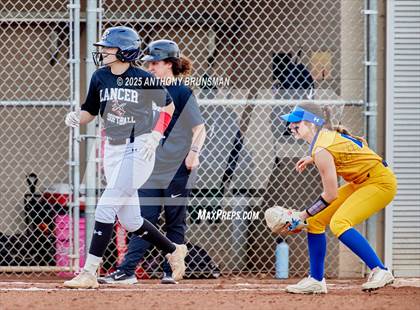 Thumbnail 1 in Del Campo @ Cordova photogallery.
