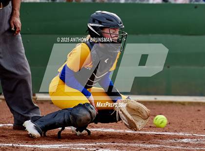 Thumbnail 2 in Del Campo @ Cordova photogallery.