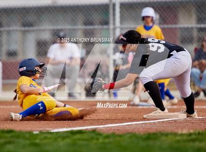 Thumbnail 3 in Del Campo @ Cordova photogallery.