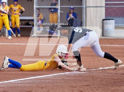 Thumbnail 1 in Del Campo @ Cordova photogallery.
