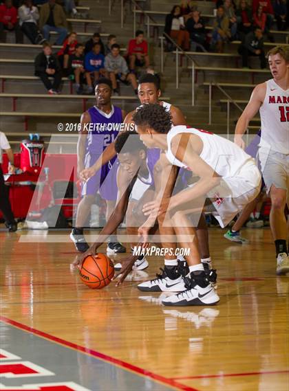 Thumbnail 2 in Paschal @ Marcus photogallery.