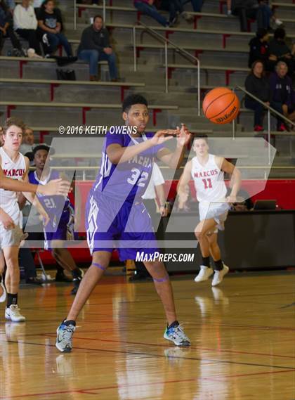 Thumbnail 2 in Paschal @ Marcus photogallery.