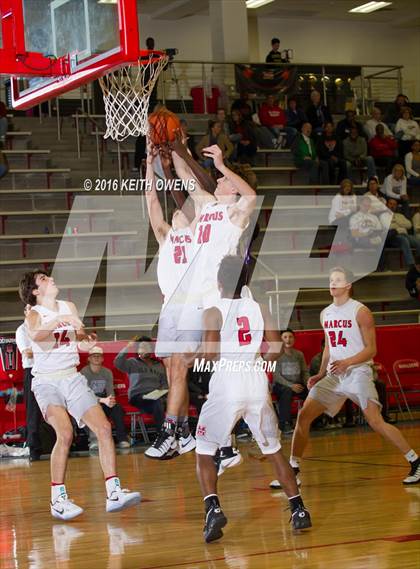 Thumbnail 3 in Paschal @ Marcus photogallery.