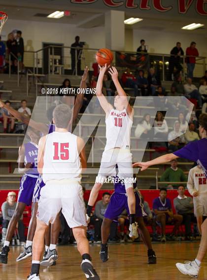 Thumbnail 3 in Paschal @ Marcus photogallery.