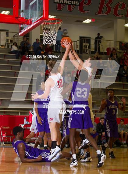 Thumbnail 1 in Paschal @ Marcus photogallery.